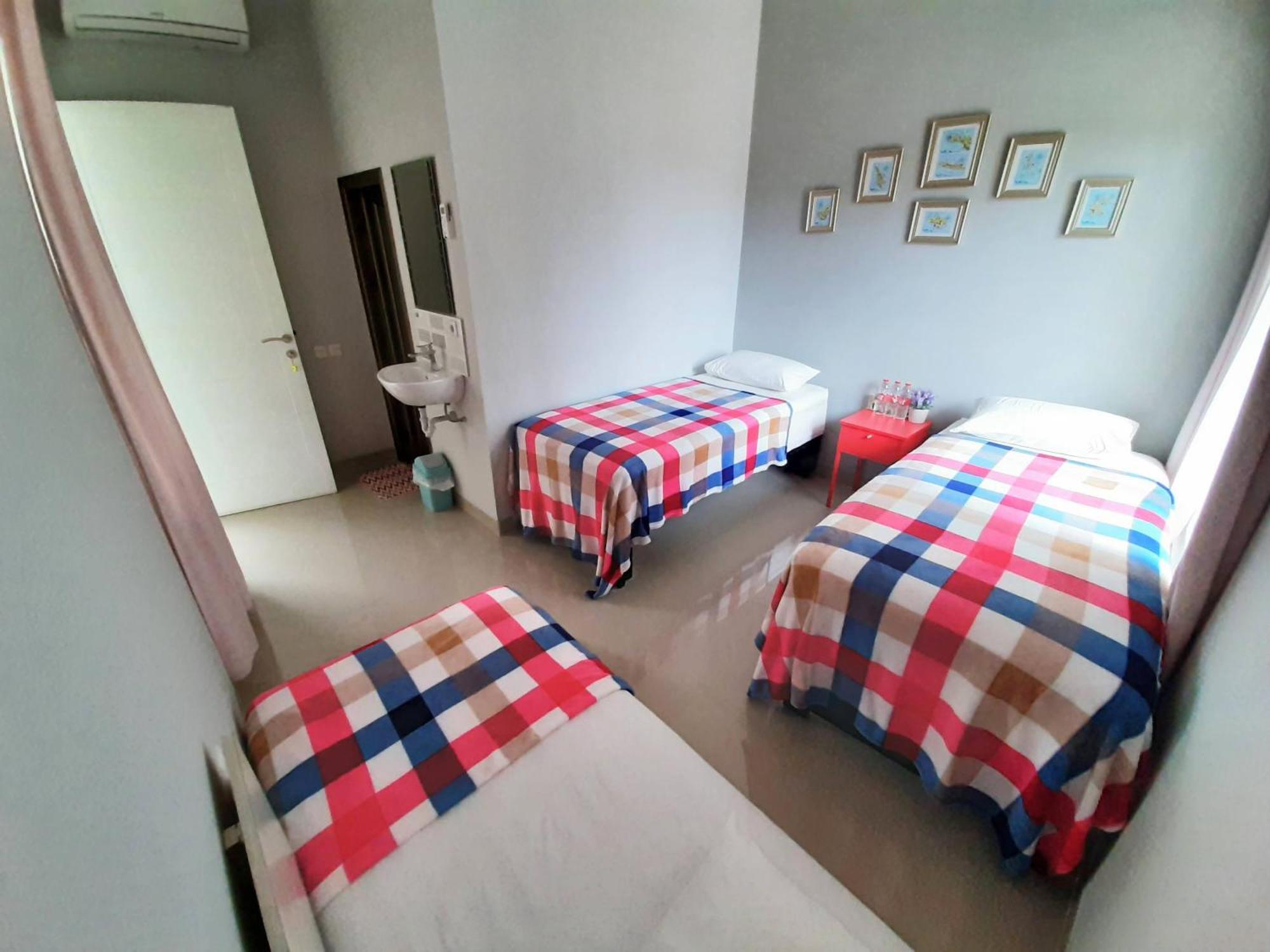 مالانغ Inni Homestay الغرفة الصورة
